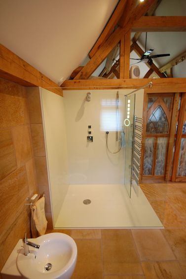 Corian Shower Enclosure in Green Oak Newbuild