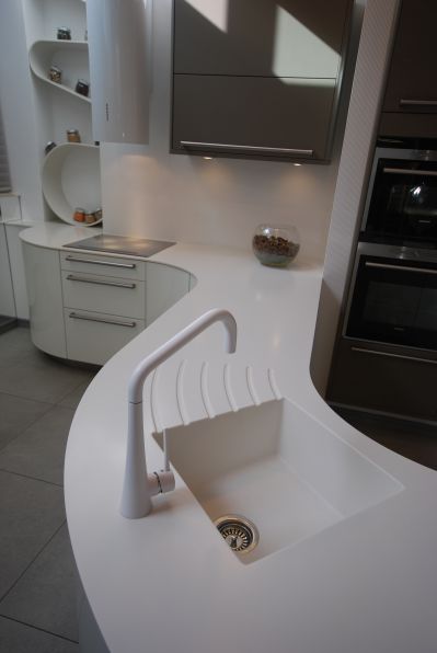 Solid Surface Integrated Sink
